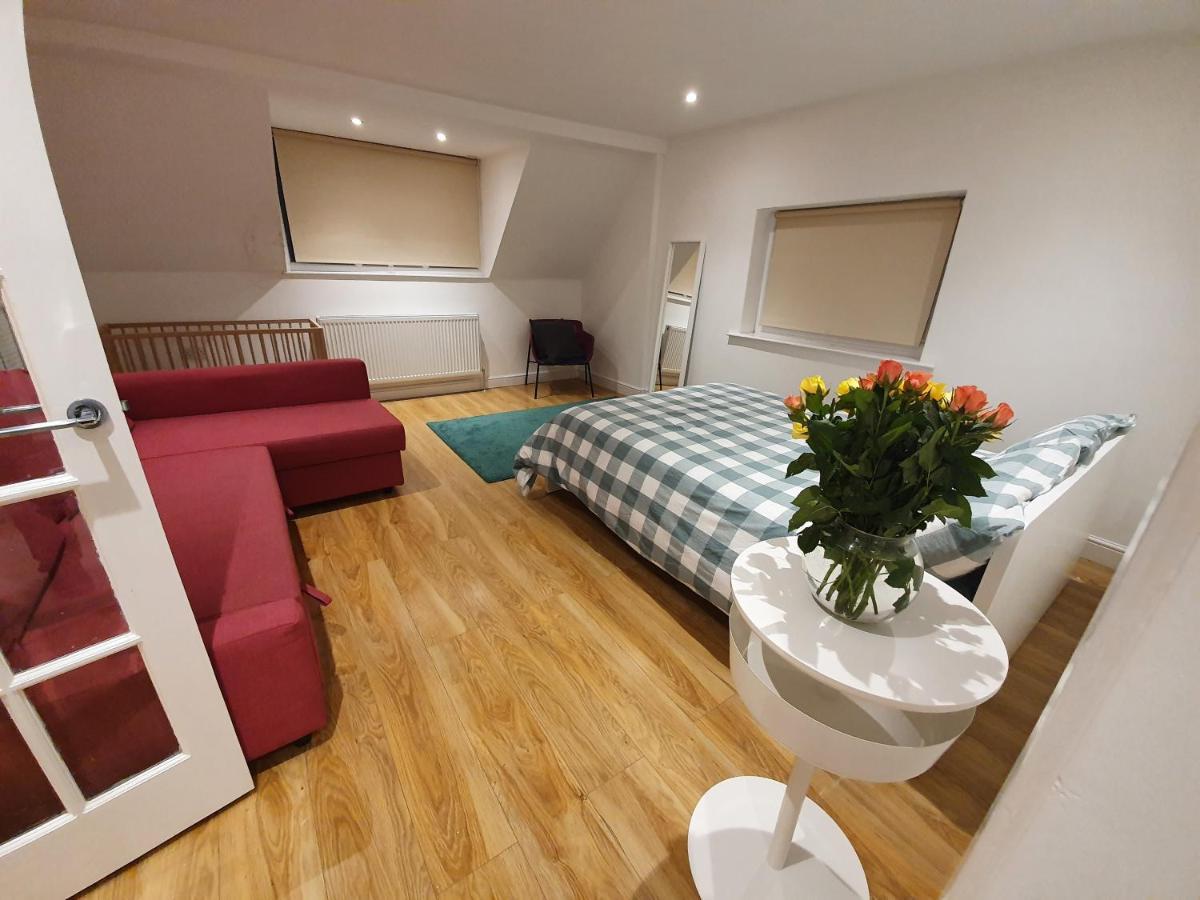 Apartamento Beautiful House In The Heart Of A Golf Course. Mánchester Exterior foto