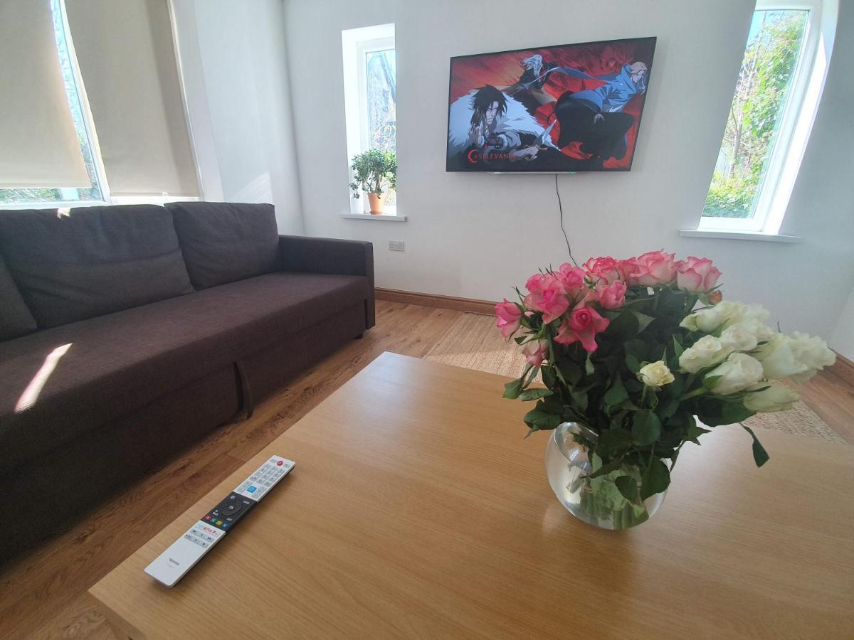 Apartamento Beautiful House In The Heart Of A Golf Course. Mánchester Exterior foto